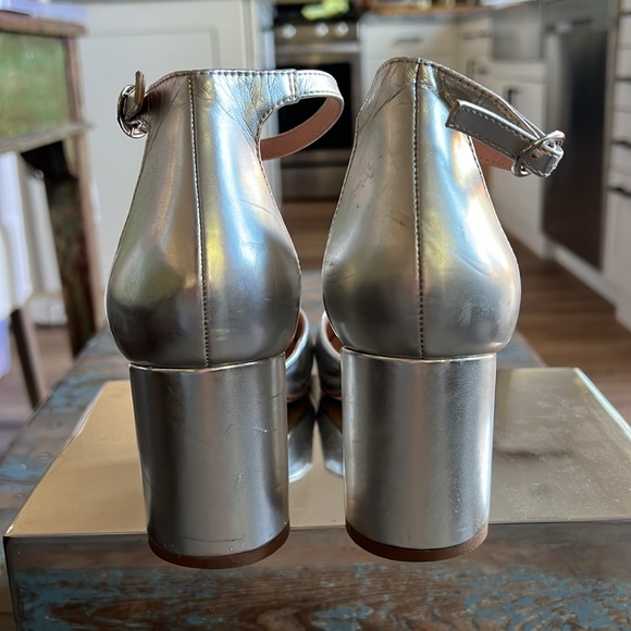 Top Shop Silver 3” heels - Picture 5 of 6